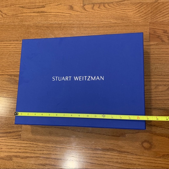❌SOLD❌Stuart weitzman over the knee boots box - Picture 3 of 5